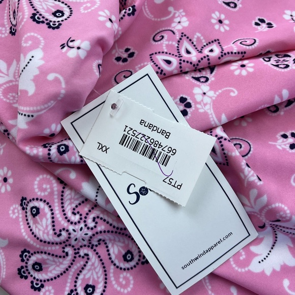 SOUTHWIND Pink UPF 50 Pebble Beach Top in Bandana N249 - Picture 12 of 14